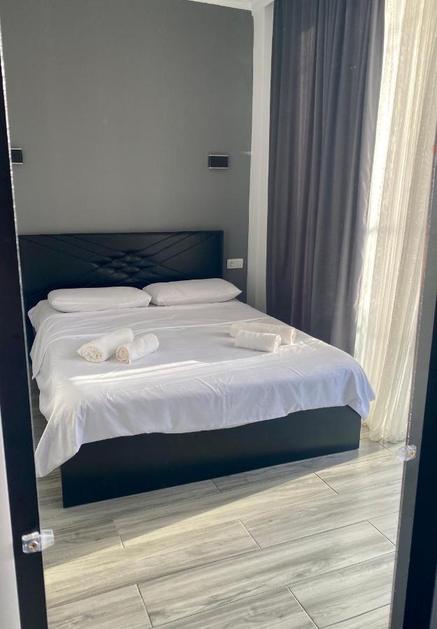 Hotel Niko Kobuleti Bagian luar foto