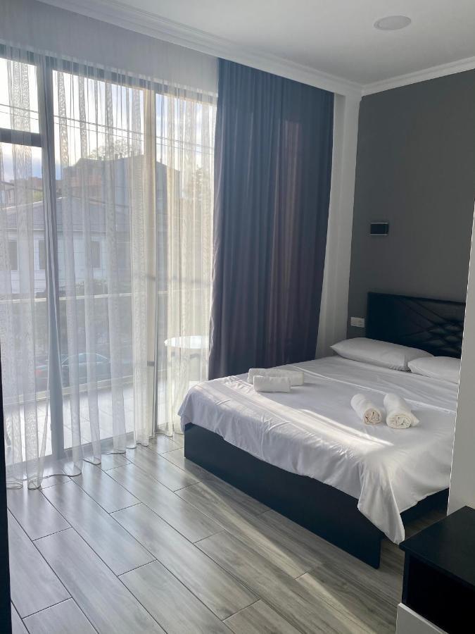 Hotel Niko Kobuleti Bagian luar foto