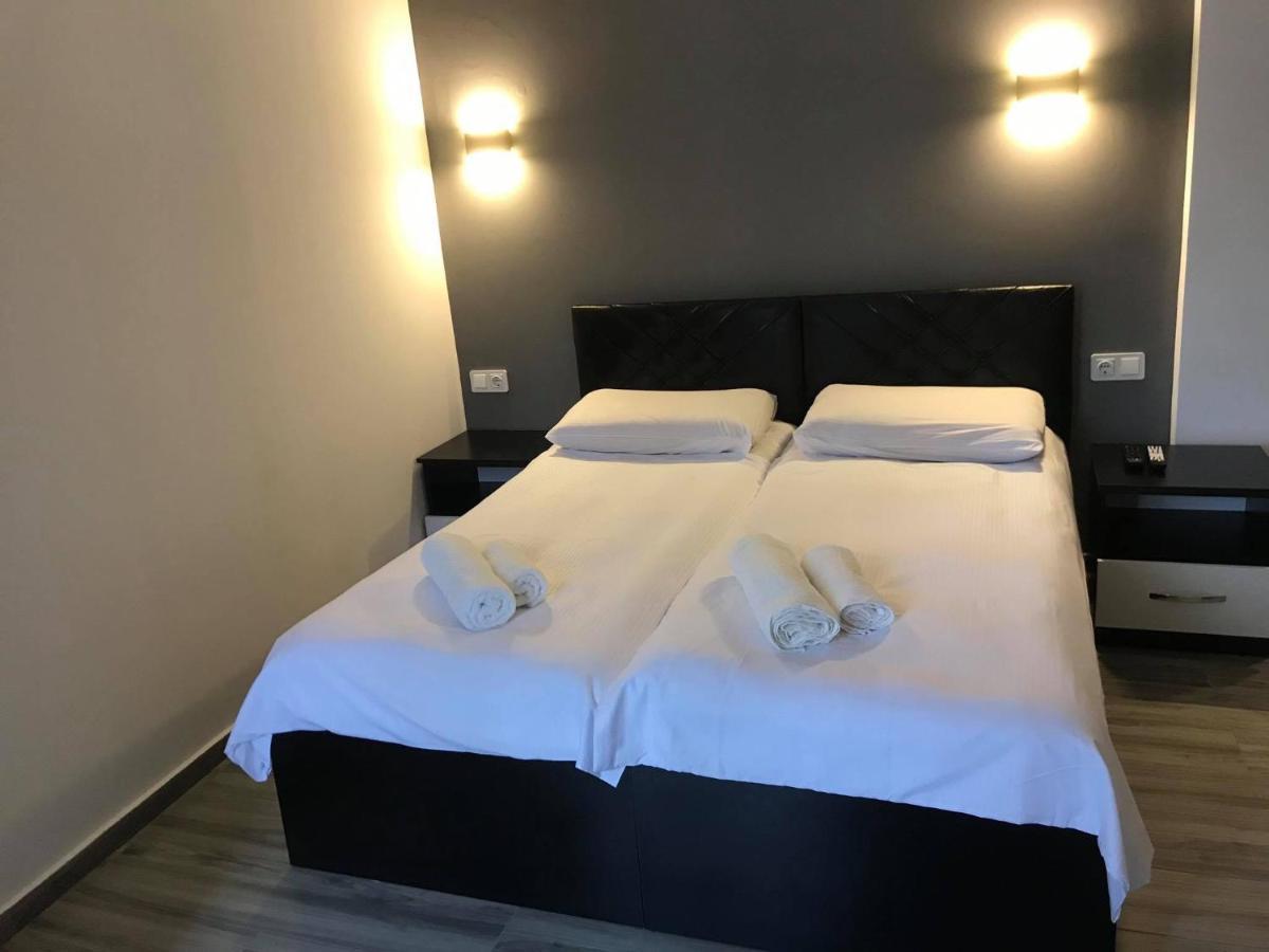 Hotel Niko Kobuleti Bagian luar foto