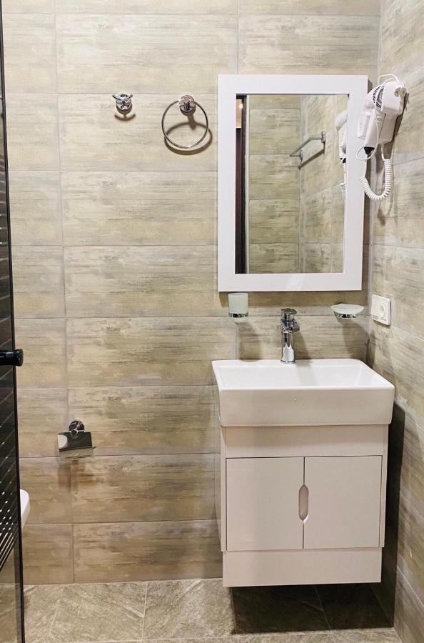 Hotel Niko Kobuleti Bagian luar foto