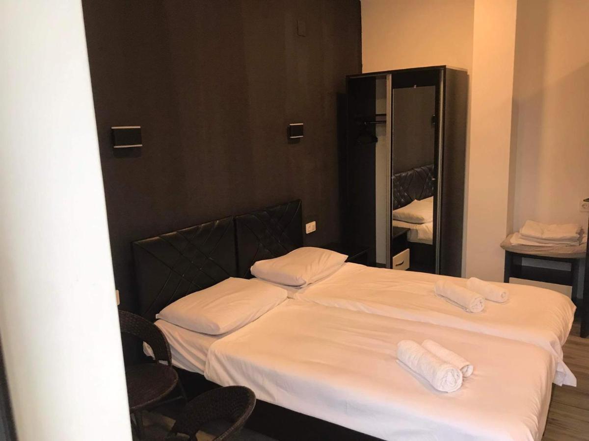 Hotel Niko Kobuleti Bagian luar foto